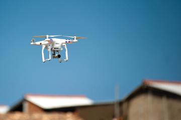 Oppervlaktes en coating inspecteren via drones Oppervlaktes en coating inspecteren via drones
